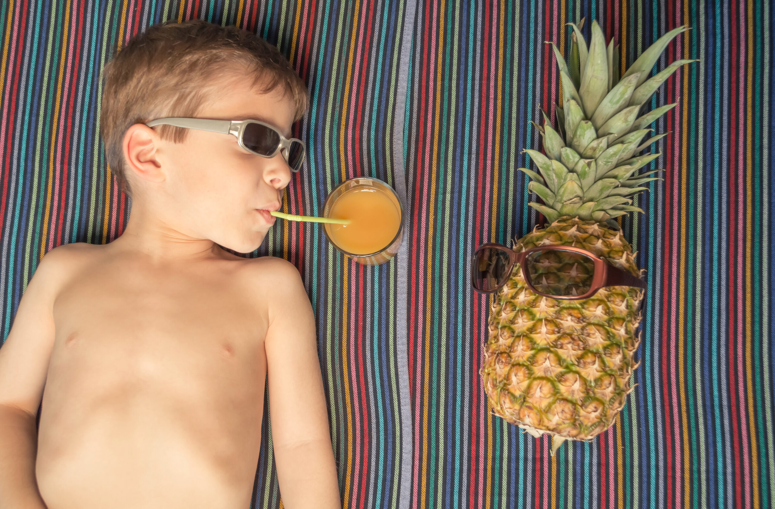 Kind zonnebril ananas