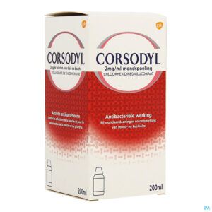 Packshot Corsodyl 2mg/ml Opl Mondwater 200ml