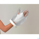 Lifestyle_image Cameleone Aquaprotection Hand Transp M 1