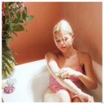 Lifestyle_image Shower Bar Energizing Ginger&lime 102g
