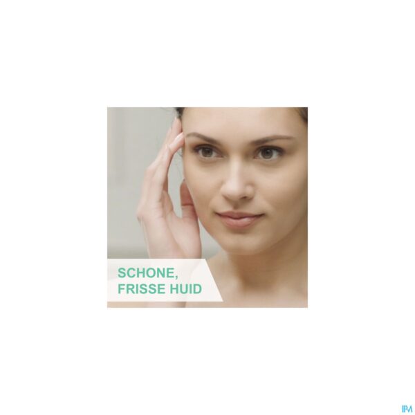 Lifestyle_image Cerave Reiningsgel Schuimend 236ml Lifestyle_image Cerave Reiningsgel Schuimend 236ml