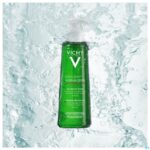 Lifestyle_image Vichy Normaderm Intens Zuiverende Gel 200ml Lifestyle_image Vichy Normaderm Intens Zuiverende Gel 200ml