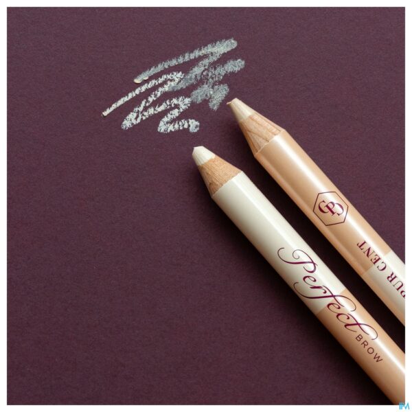 Lifestyle_image Cent Pur Cent Perfectbrow Highlight&concealer 1,4g