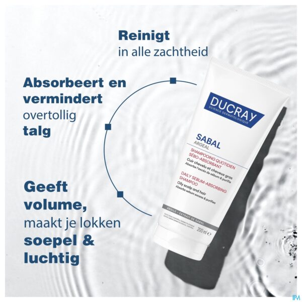 Lifestyle_image Ducray Sabal Argeal Dag. Sh Talgabsorberende 200ml