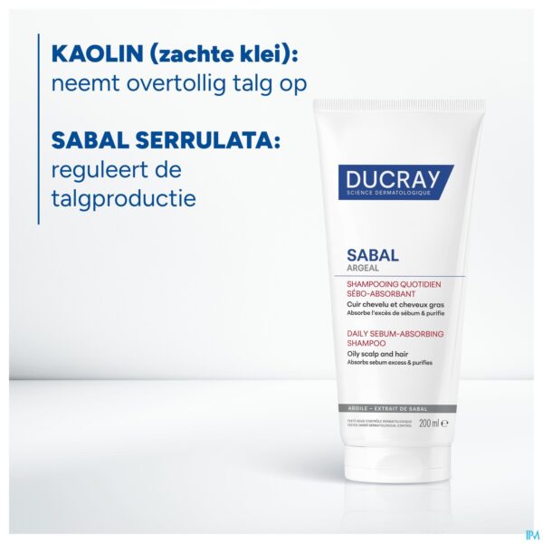 Lifestyle_image Ducray Sabal Argeal Dag. Sh Talgabsorberende 200ml