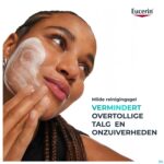 Lifestyle_image Eucerin Dermopure Clinic.zuiverende Reiniger 400ml