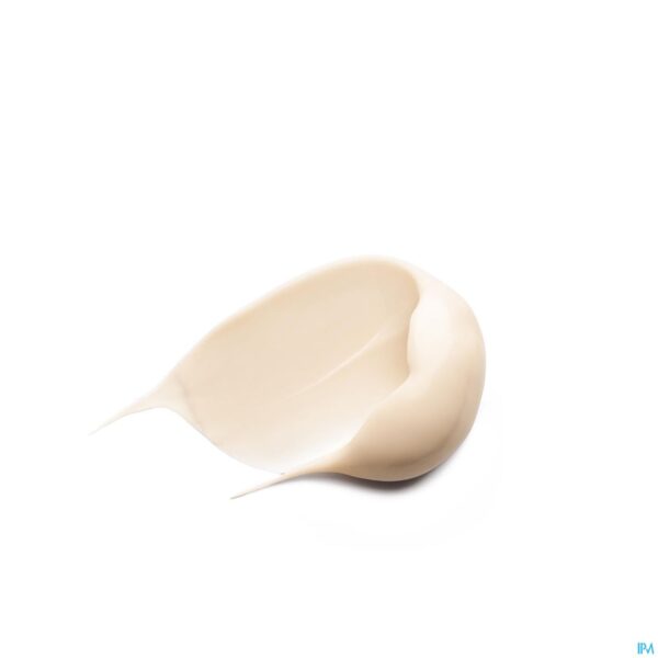 Lifestyle_image Lrp Hyalu B5 Ogen Creme 15ml