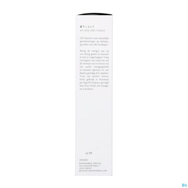 Packshot RAINPHARMA OIL CLEANSER