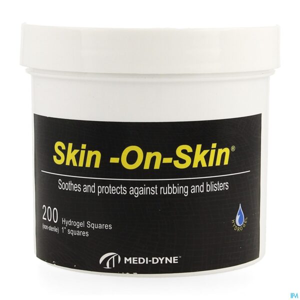Packshot Skin On Skin Squares 2,5cmx2,5cm 200