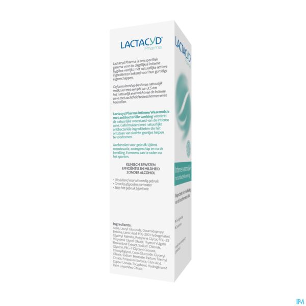 Packshot Lactacyd Pharma Antibacterial 250ml