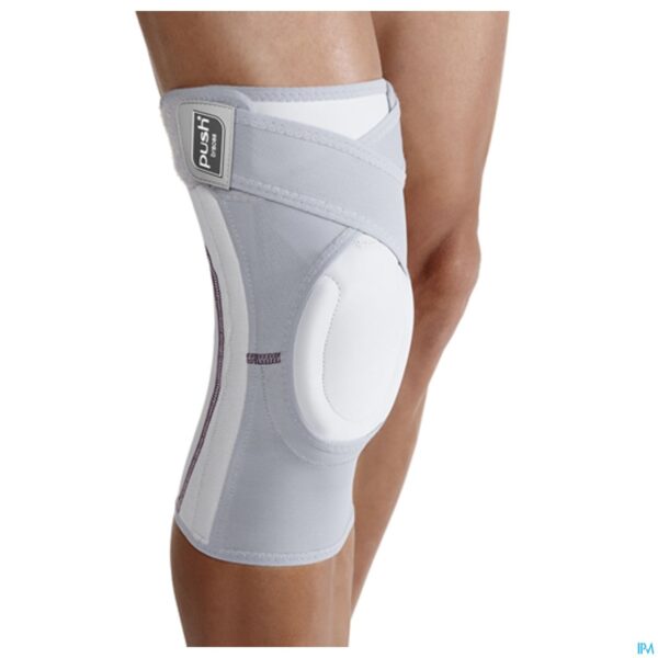 Lifestyle_image Push Care Kniebrace Links/rechts 34-37cm T3 Lifestyle_image Push Care Kniebrace Links/rechts 34-37cm T3