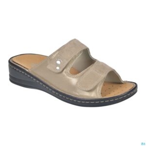 Lifestyle_image Podartis Alipes Schoen Dame Beige 35l
