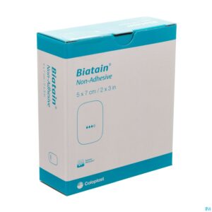 Packshot Biatain Schuimverband N/adh 5,0x 7,0cm 10 36105