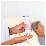 Lifestyle_image Molicare Skin Bescherm. Crème 200ml