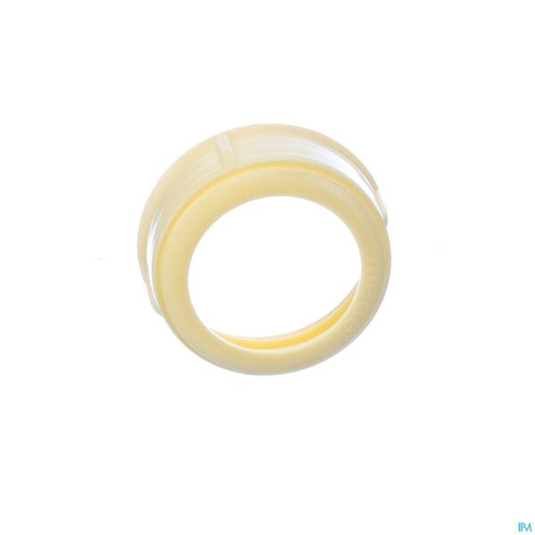 Packshot Medela Special Needs Feeder Ringdeksel Packshot Medela Special Needs Feeder Ringdeksel