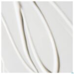 Lifestyle_image Topicrem Hydra+ Geleid.bruin.gezond.uitstral. 40ml