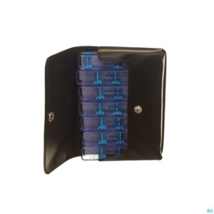 Packshot Medidose Leatherlook Pillendoos Zakmodel Blauw