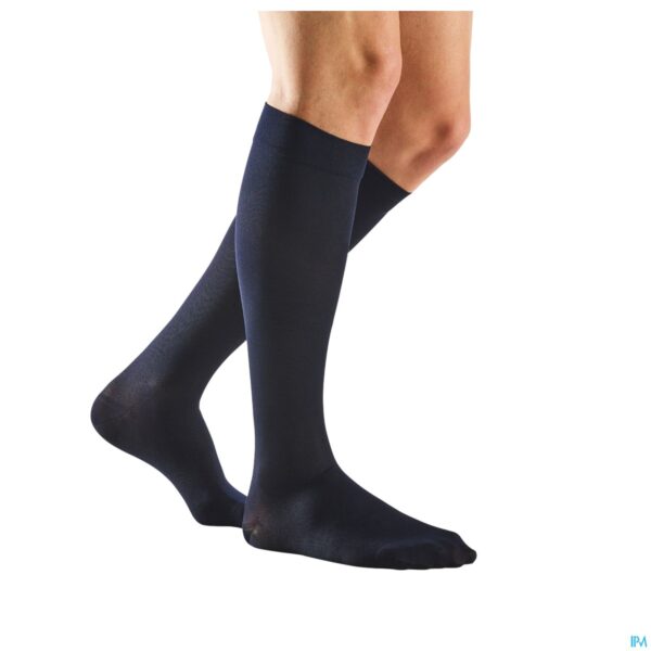 Lifestyle_image Bota Relax 280 Korte Kous Blue N4 2