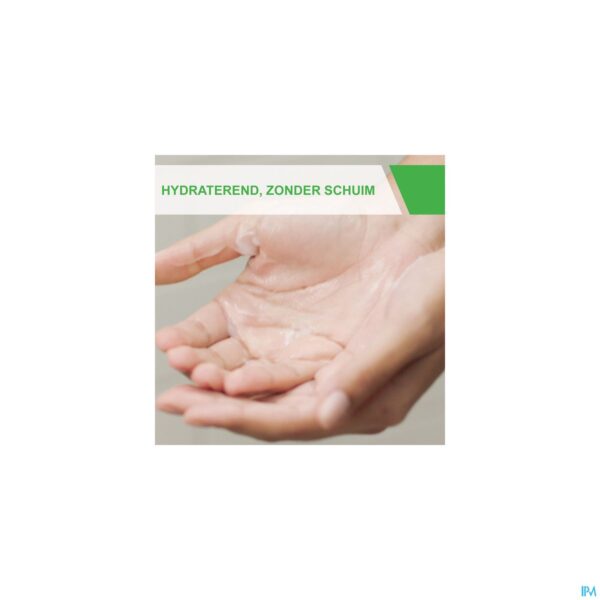 Lifestyle_image Cerave Hydraterende Reinigingscreme Pompfl 1l