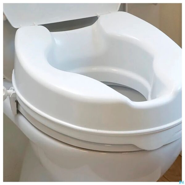 Lifestyle_image Toilethoger Savanah 10cm Wit Homecraft