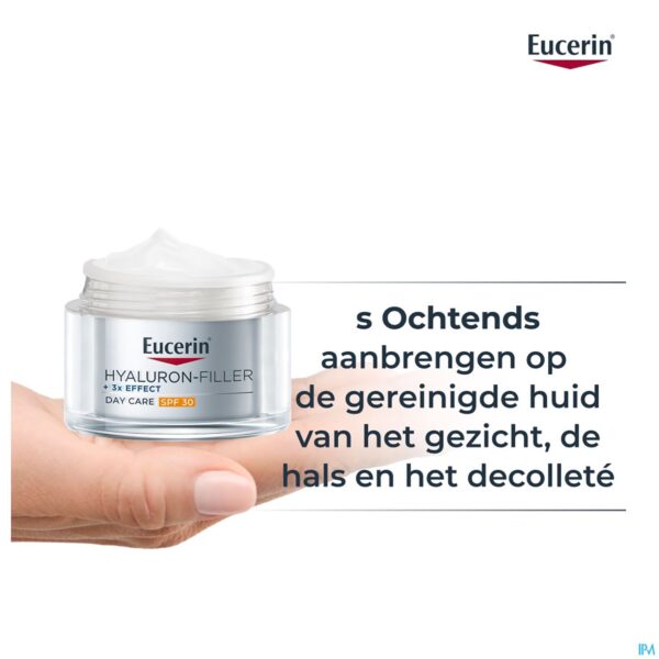 Lifestyle_image Eucerin Hyaluron-fill.3x Eff.dagcr Spf30 Nav. 50ml