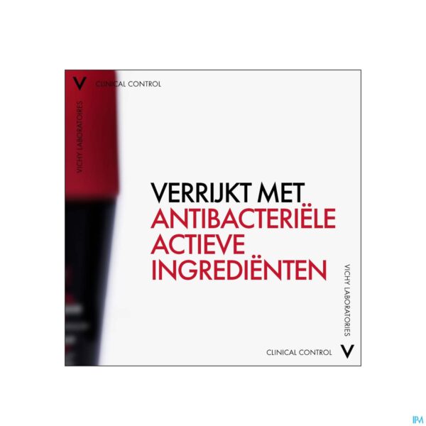 Lifestyle_image Vichy Homme Deo Roll Clinical Control 96u 50ml Nf