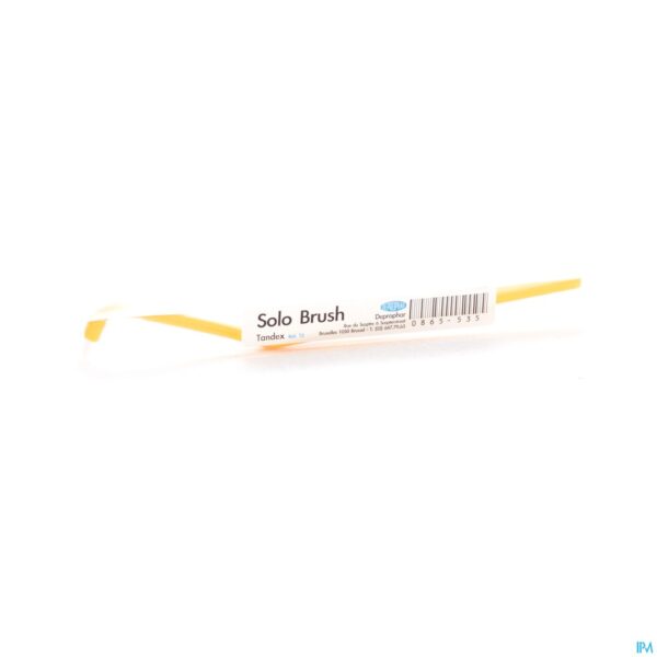 Packshot Solo Brush Single Tufted