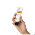 Lifestyle_image Heliocare 360 Gel Oil Free Ip50 Tube 50ml