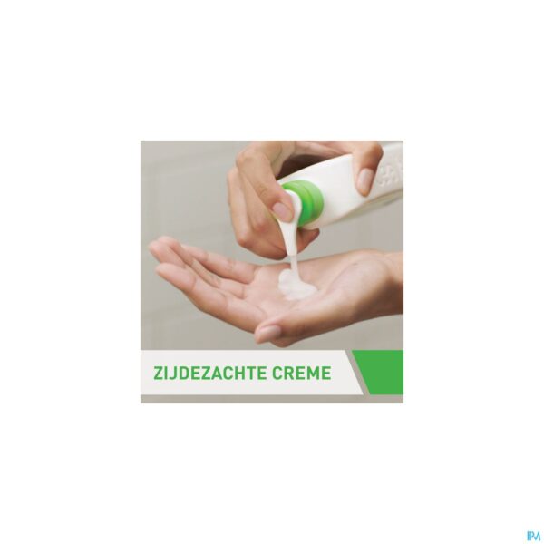 Lifestyle_image Cerave Cr Reiniging Hydraterend 473ml