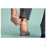 Lifestyle_image Nexcare 3m Active Tape 2,54cmx4,57m 1