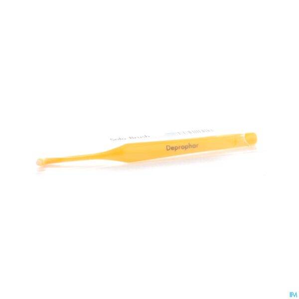 Packshot Solo Brush Single Tufted