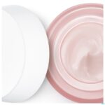 Lifestyle_image Vichy Neovadiol Rose Platinium Nacht 50ml