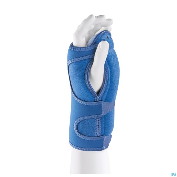 Lifestyle_image Futuro Nachtpolsbandage 48462, Aanpasbaar