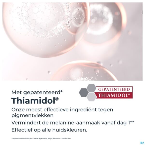 Lifestyle_image Eucerin Hyaluron Filler+elast. Nacht Cr 50ml