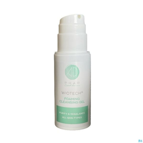 Productshot Wiotech Foaming Cleansing Gel 100ml