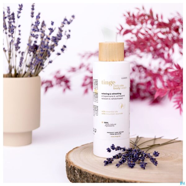 Lifestyle_image Tinge Cleansing Delicate Shampoo 200ml