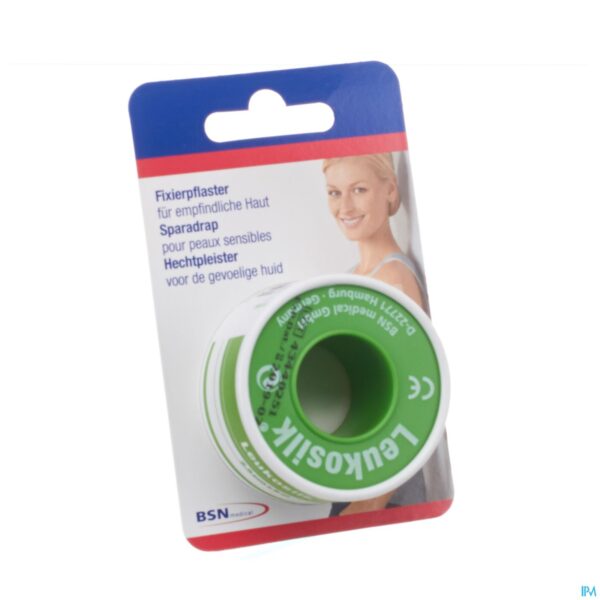 Packshot Leukosilk Deksel 2,50cmx5m Ophang 1 102203