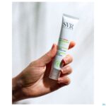 Lifestyle_image Svr Sebiaclear Creme Spf50 40ml
