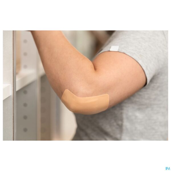 Lifestyle_image Nexcare 3m Flexible Foam Maxi Active 5