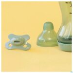 Lifestyle_image Difrax Fopspeen Natural Newborn Uni/pure Assorti