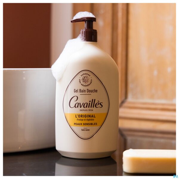 Lifestyle_image Roge Cavailles Gel Bad Douche Overvet 1l