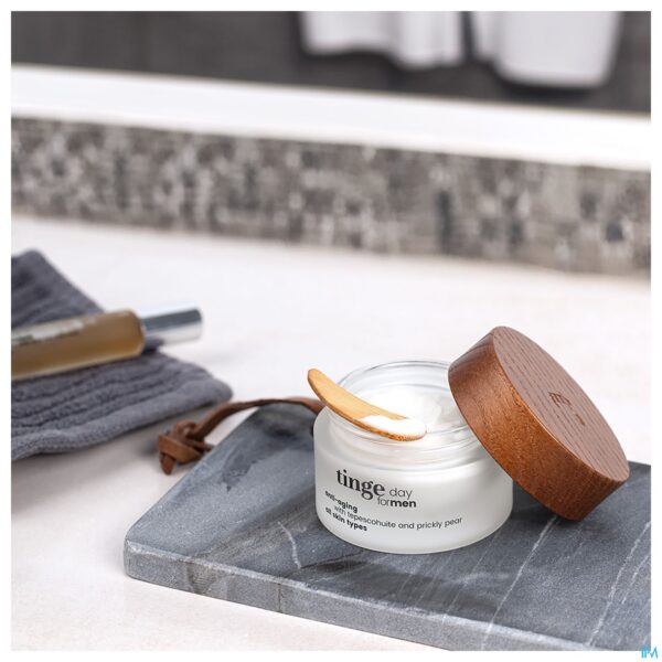 Lifestyle_image Tinge Men Anti Aging Dagcreme 50ml