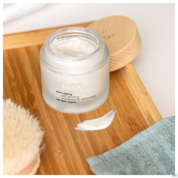 Lifestyle_image Tinge Bodylotion Probiotic 100ml