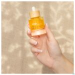 Lifestyle_image Tinge Golden Oil 30ml