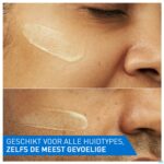 Lifestyle_image Cerave Skin Renewing Retinol Serum 30ml