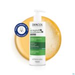 Lifestyle_image Vichy Dercos A/roos Ds Sh Normaal-vet Haar 390ml