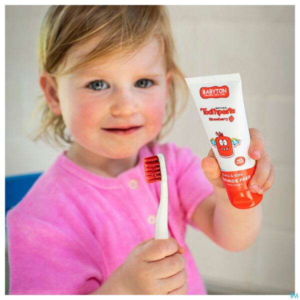 Lifestyle_image Babyton Natuurlijke Tandpasta Aardbei Baby/kids50g