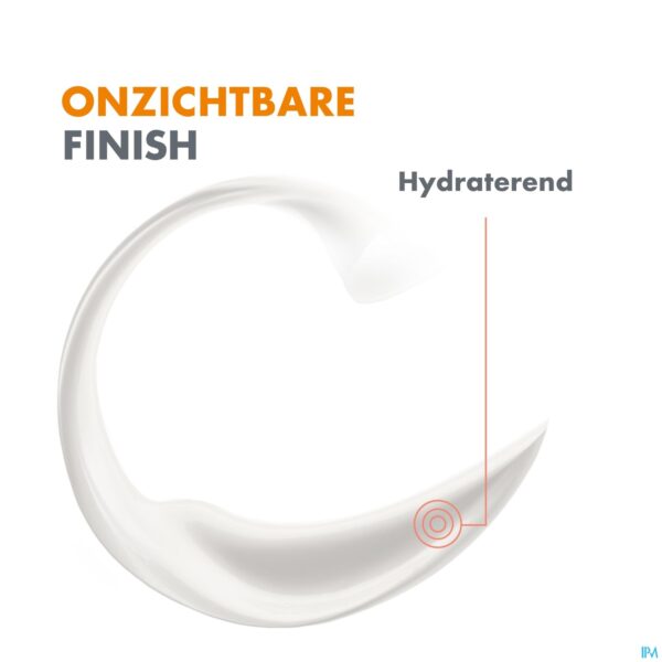 Lifestyle_image Avene Zon Spf50+ Spray 200ml