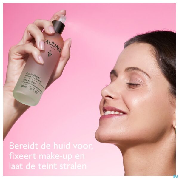 Lifestyle_image Caudalie Kerst Set Schoonheidselixir 2026 2 Prod.