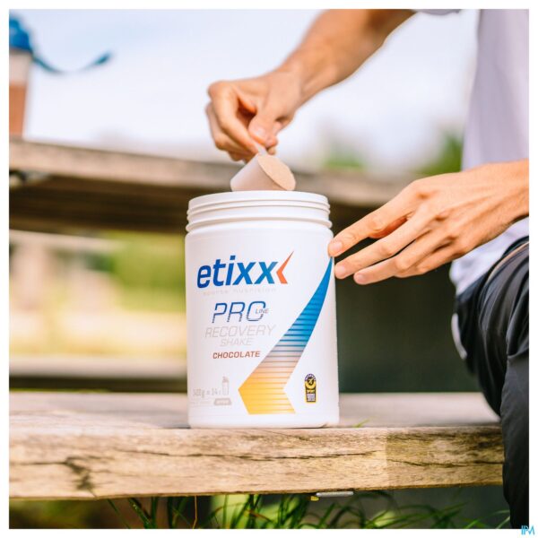 Lifestyle_image Etixx Recovery Pro Shake Banana 1400g